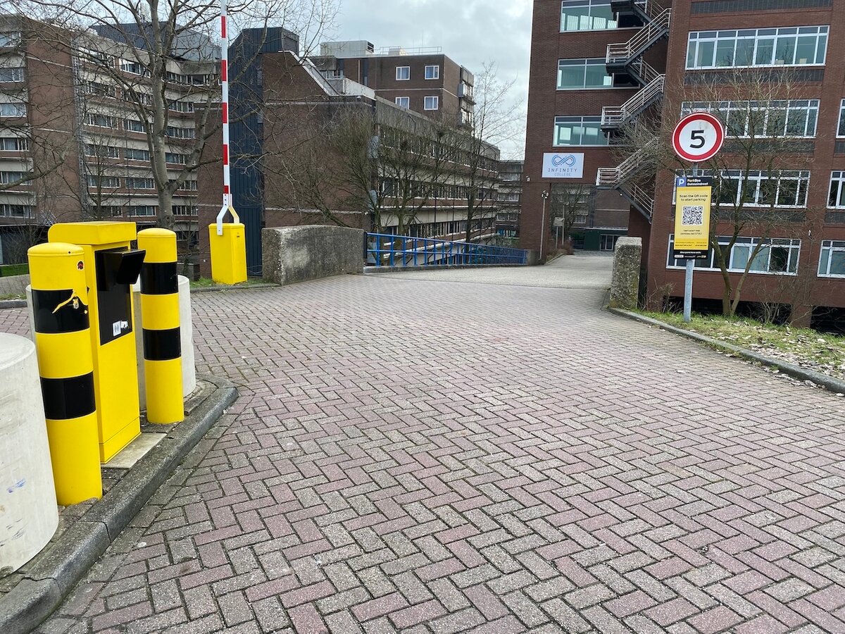 Parkplatz Diemen Zuid Nähe Universität